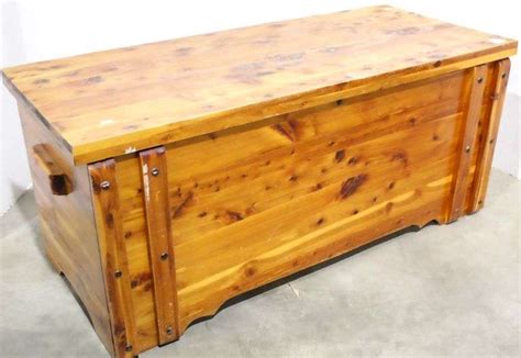 Rustic Primitive Cedar Hope Chest 48 X 21 X 21 Bunting Online