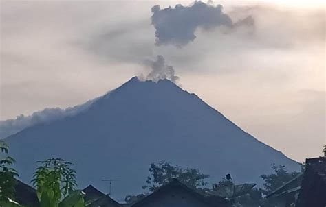 Kecamatan Di Boyolali Terdampak Hujan Abu Vulkanik Erupsi Merapi