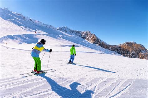 Premium Photo Men Skiers Skiing In Hintertux Glacier In Tyrol In