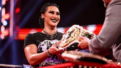 WWE Introduces New Womens World Championship Why The Segment Was A