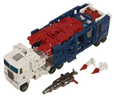 Leader Class Ultra Magnus WFC K20 Transformers War For Cybertron