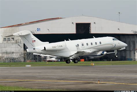 Bombardier Challenger 300 Bd 100 1a10 Untitled Aviation Photo