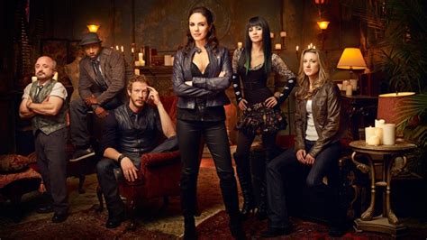 Lost Girl Fotos Ksenia Solo Zoie Palmer Richard Howland Kc Collins Anna Silk Kris