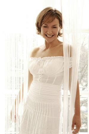 Amanda Burton Leaked Nude Photos And Videos