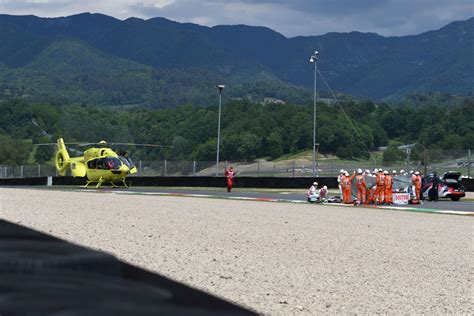 Tragedia Al Mugello Morto Motociclista Di 36 Anni Scontro Terribile