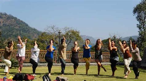 Top Yoga Teacher Training Ashram In Rishikesh