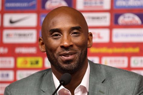 Breaking Nba Legend Kobe Bryant Dead At 41 After Crash