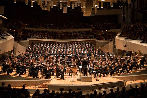 Staatskapelle Berlin Endspurt F R Den Bruckner Zyklus Mit Den