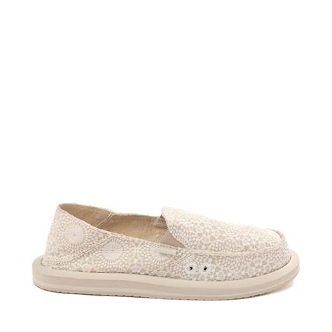 Womens Sanuk Donna Crochet Slip-On Casual Shoe - White / Oatmeal | Journeys