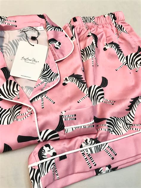 Pink Zebra Summer Women Short Sleeves Short Pants Pajamas Set Satin