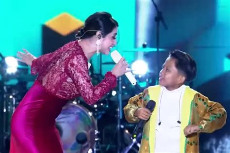 Merinding Aksi Farel Prayoga Duet Bareng Dewi Perssik Bikin Netizen