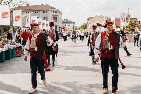 PHOTOS: Festival celebrating best of Croatian culture and tradition ...