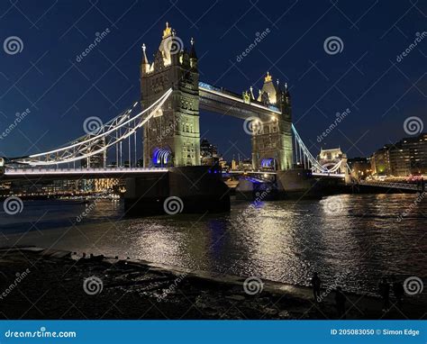 A View of Tower Bridge at Night Stock Photo - Image of bridge, thames ...