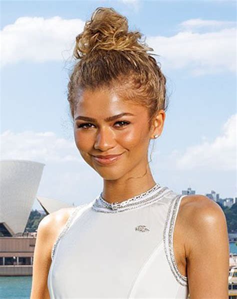 Warm blonde o novo tom da Zendaya que promete ser tendência Dia de Beauté