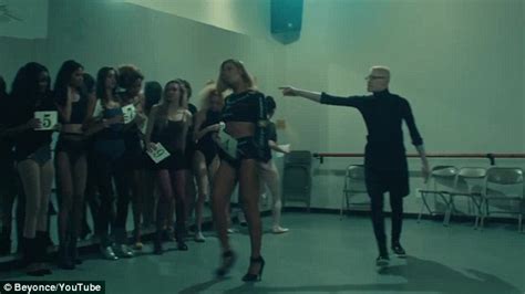 Retro Bikini Youtube Beyonce Knowles Pulls Her Perfect Anatomy In Bikini For Newest Album In