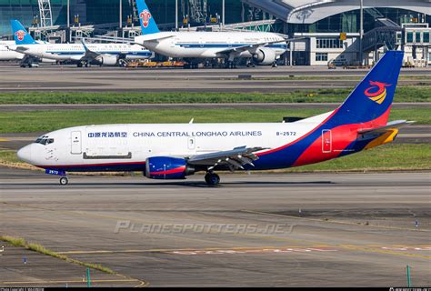 B 2572 China Central Longhao Airlines Boeing 737 39P SF Photo By