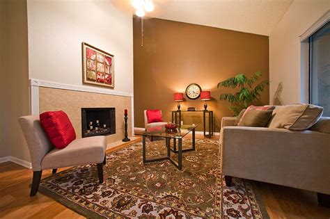 15 The Best Wall Accents Colors For Living Room