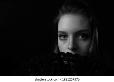 Low Key Black White Portrait Beautiful Stock Photo 1921259576 ...