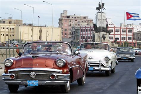 Cuba Autoriza La Venta De Autos Usados En Dólares