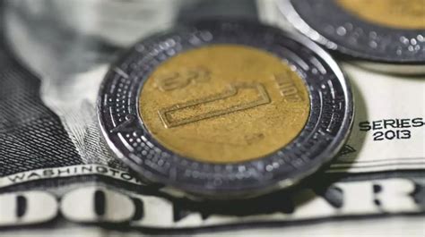 El Dólar Empieza A Recuperar Terreno Ante El “super Peso” Van Cuatro