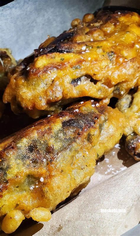 Crispy Chile Rellenos