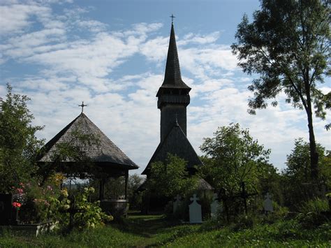 Wooden Churches and Folk Architecture of Central & Eastern Europe: Sat ...