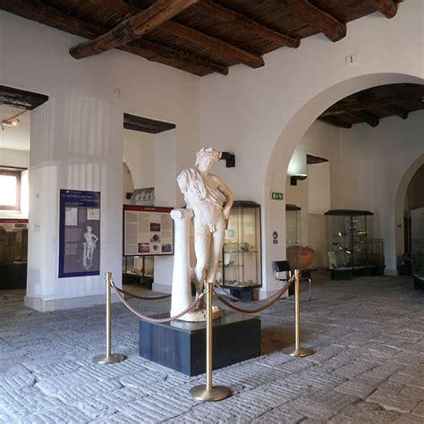 10 Museo Archeologico Domus Morfeo
