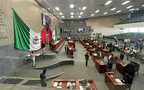 Una mujer podría presidir la Mesa Directiva del Congreso Julio César