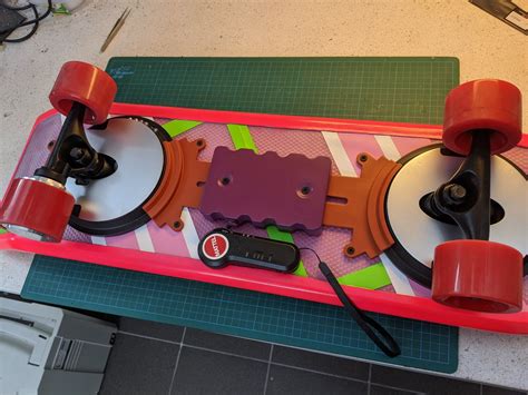 BTTF Hoverboard replica (WIP) | RPF Costume and Prop Maker Community