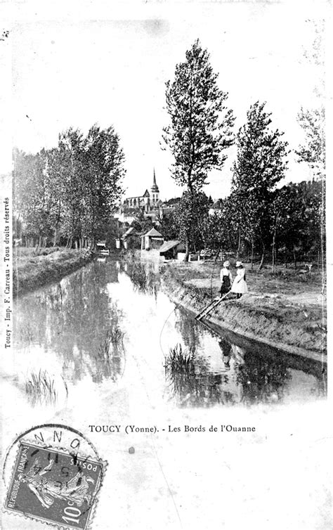 Toucy Les Bords De L Ouanne Carte Postale Ancienne Et Vue D Hier Et