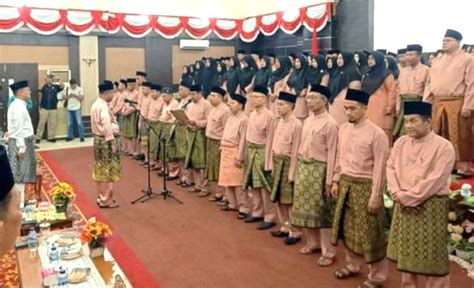 Bupati Aunur Rafiq Lantik Dewan Hakim MTQ XVI Kabupaten Karimun Tahun