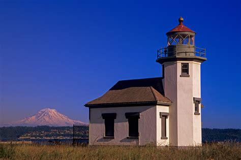 Guide to Historic Lighthouses In Washington - This Crazy Adventure ...