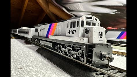 HO SCALE NJ TRANSIT WALTHERS COMET CARS ATLAS U34CH UNBOXING YouTube