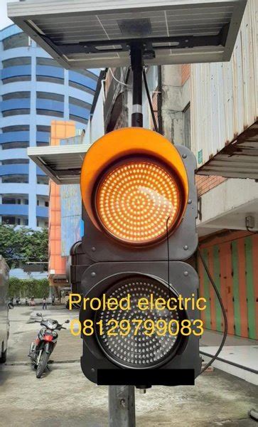 Jual Lampu Lalu Lintas Traffic Trafic Light Warning Light Led Solar Sel