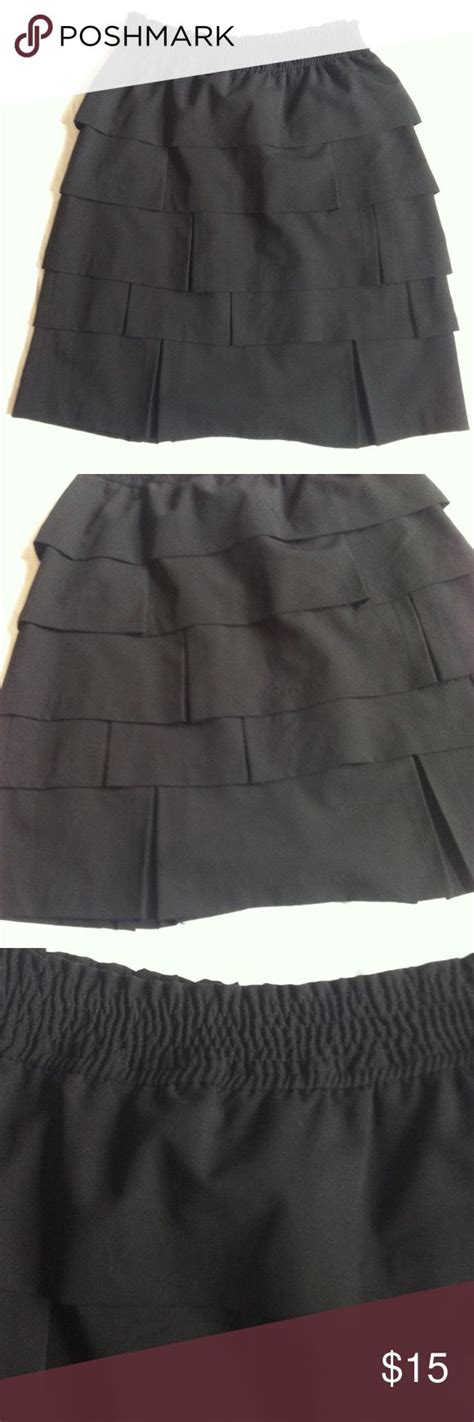 Larry Levine Stretch Tiered Ruffle Skirt Sz M Tiered Ruffle Skirt