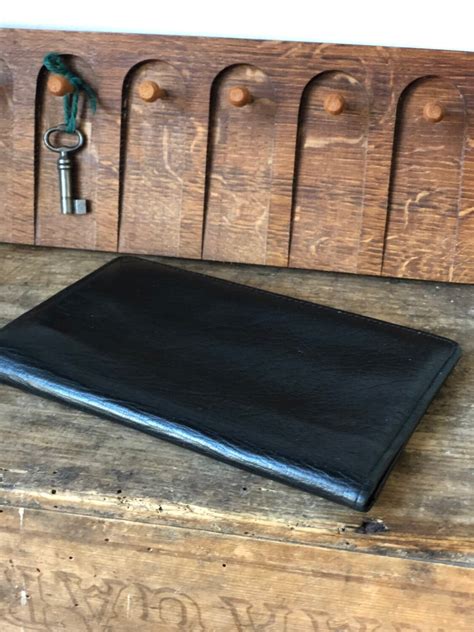 Vintage Leather Wallet Passport Cover Organizer Travel Wallet