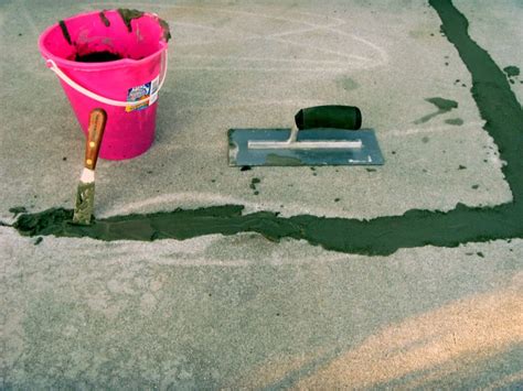 How To Repair Concrete Driveway Cracks Hubpages