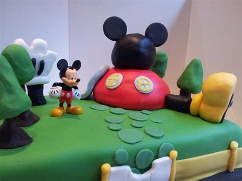 Mickey Mouse Clubhouse Cake - CakeCentral.com