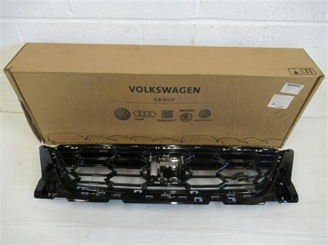 genuine seat ateca front bumper   grill   sale