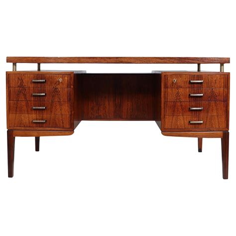 Rosewood Mid Century Modern Danish Executive Desk At 1stdibs