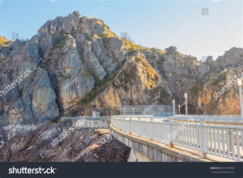 Road Over Dam Riano Reservoir Provinces Stock Photo 551917882 ...