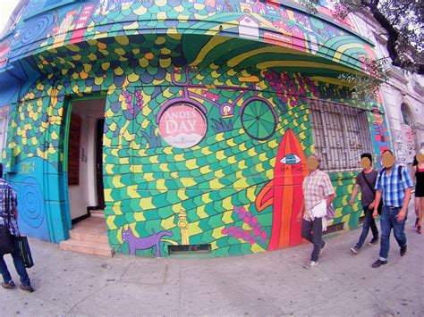 CHILE: Streetart Santiago - Barrio Bellavista | Vagabundler