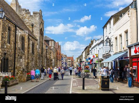 The High Street Ely Cambridgeshire England Uk Stock Photo Alamy