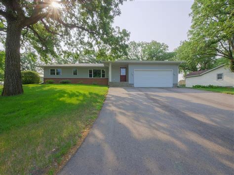 1105 Ridgeway Drive, Alexandria, MN, 56308 | MLS: 6385853 | Edina Realty