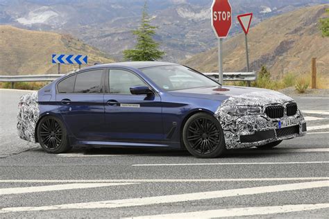 Erlkönig BMW 5er Facelift Magazin