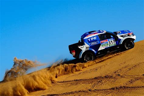 Ford At Dakar Race Dezert