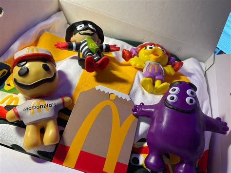 Adult Happy Meals Arriving At Mcdonald S Starting October