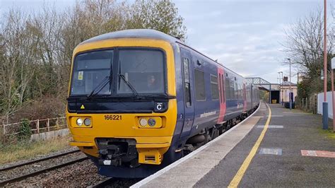 Gwr 166221 Reading Traincare Depot Arrives And Departs Warminster With A Mega Four Tone 28 11