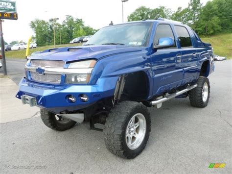 2003 Chevrolet Avalanche 1500 4x4 Custom Jacked Up Avalanche Photo #66979534 | GTCarLot.com