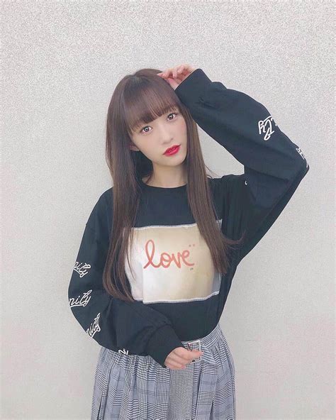 音嶋莉沙さんのインスタグラム写真 音嶋莉沙instagram「握手会で着たお洋服🖤﻿ ﻿ Tops Andbottoms ︎